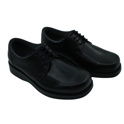diabetic-shoes-w-laces-move